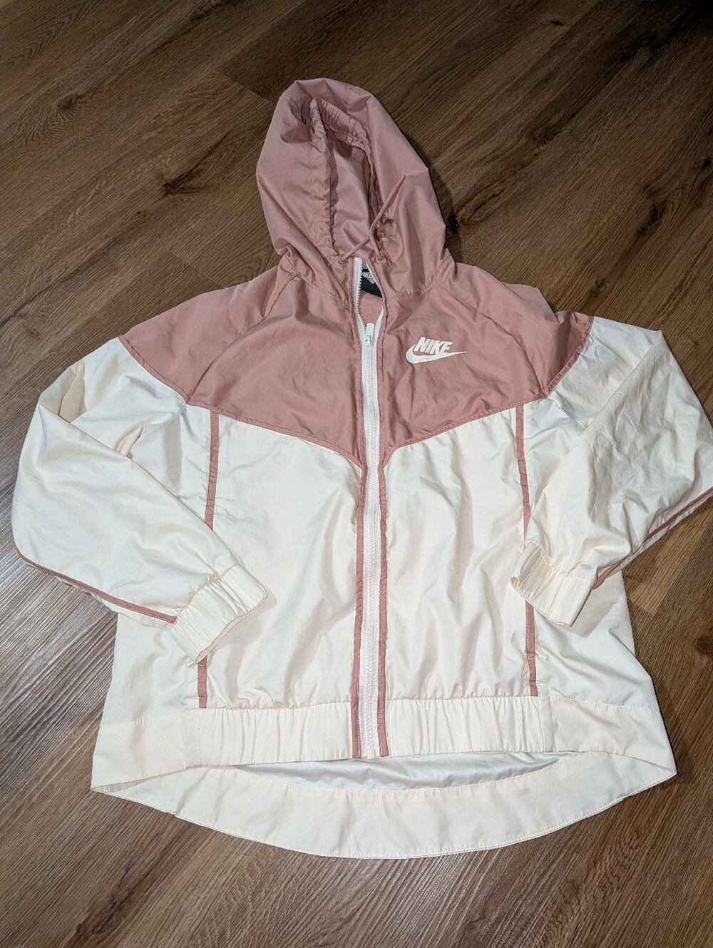 Nike Women's Guava Ice Windbreaker Jacket Large